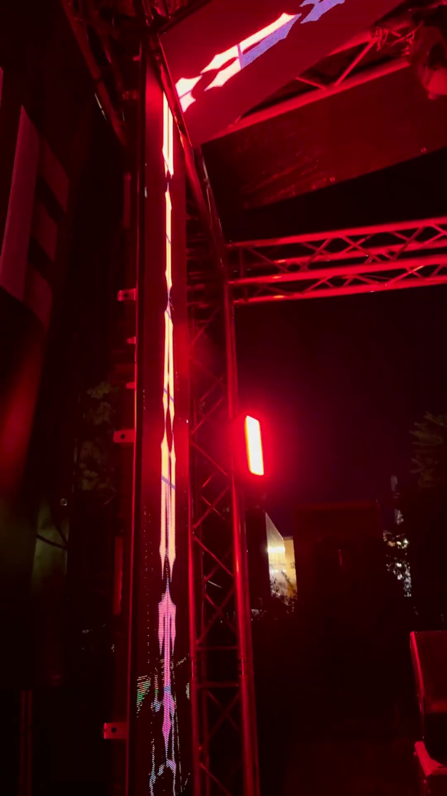 OZONE Kollektiv Live